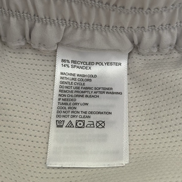 Tommy Bahama Island Zone Skort - Picture 7 of 11